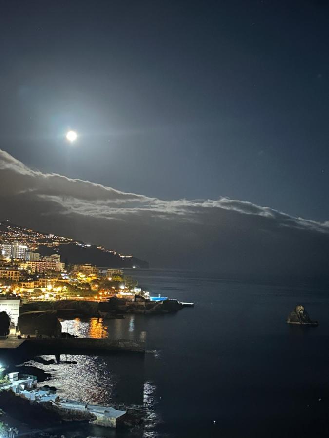 Appartement Apartamento Do Mar E Lua à Funchal  Extérieur photo